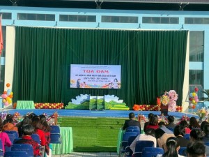 Trường TH&THCS Thanh Xương tọa đàm kỉ niệm 43 năm ngày Nhà giáo Việt Nam