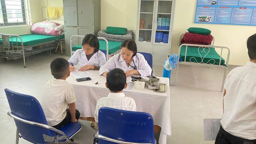 333334445c9ad0c4898b